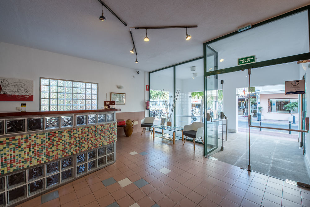 Hostal Rosales Es Pujols Exterior foto